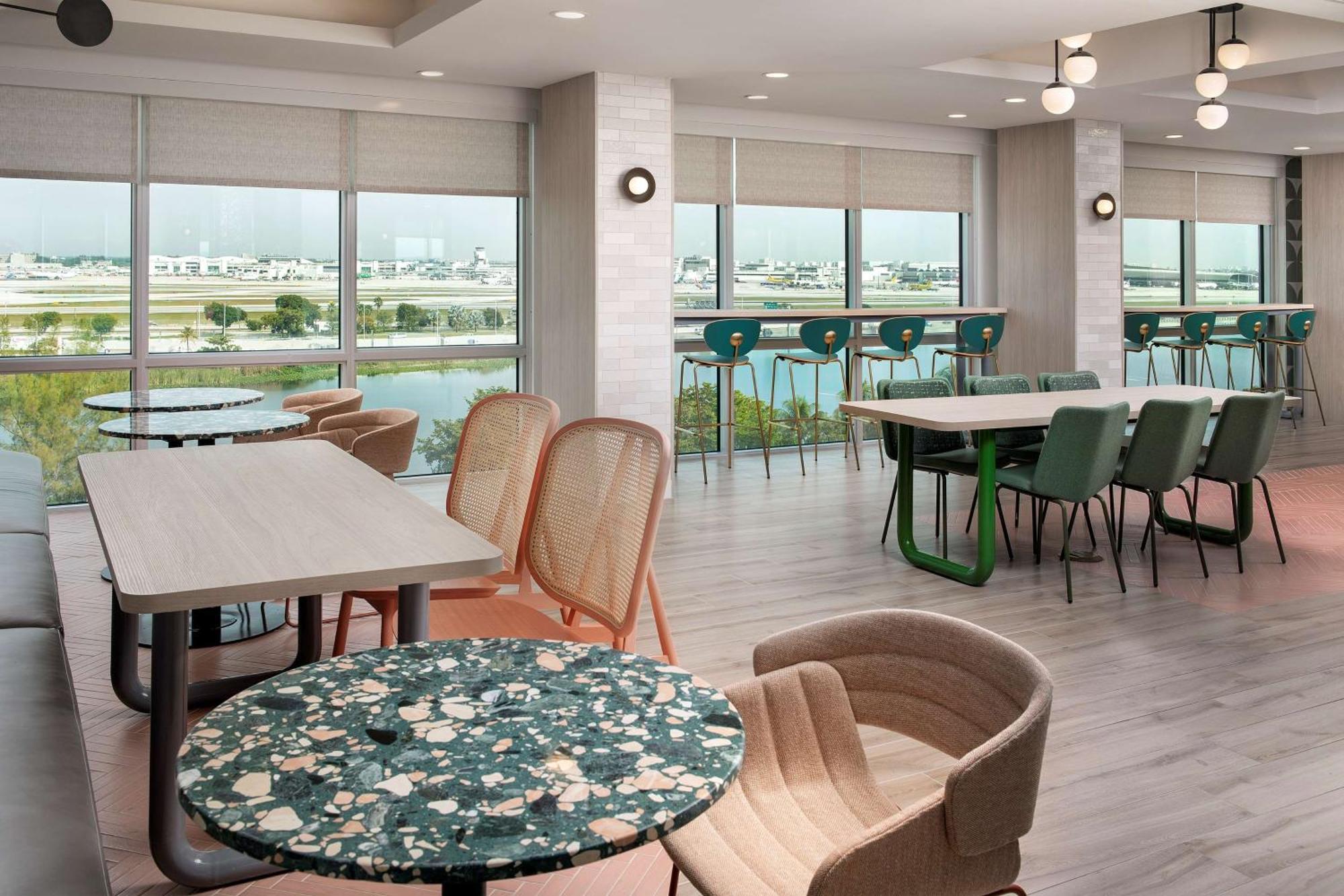 Tru By Hilton Miami Airport South Blue Lagoon, Fl Экстерьер фото